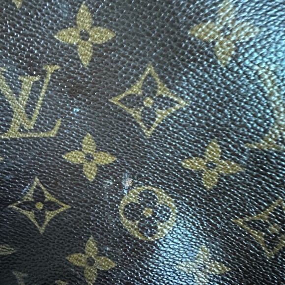 Louis Vuitton Rehabilitated Keepall 60 - Picture 7 of 13